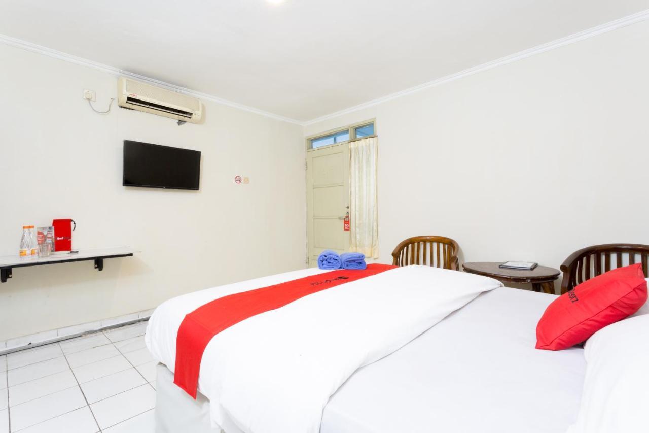 Reddoorz @ Supratman Street Ξενοδοχείο Μπαντούνγκ Εξωτερικό φωτογραφία